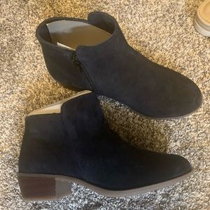 Ankle boots